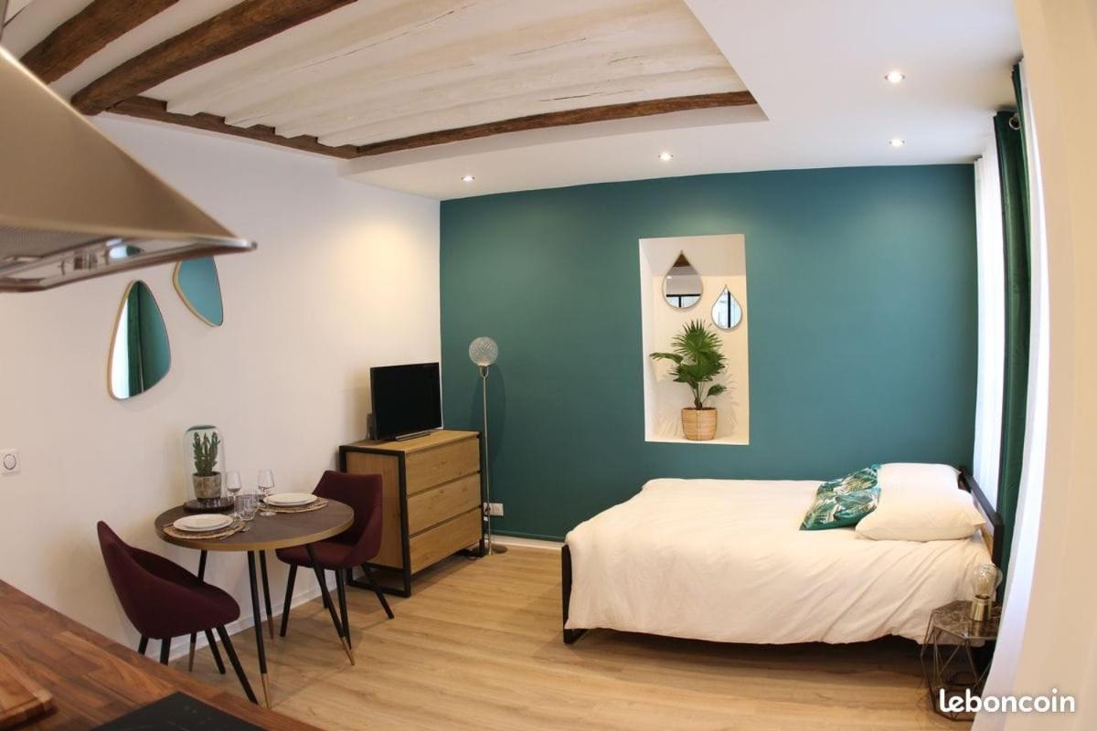 Charmant Studio Quartier Saint Louis A Versalles Exterior foto
